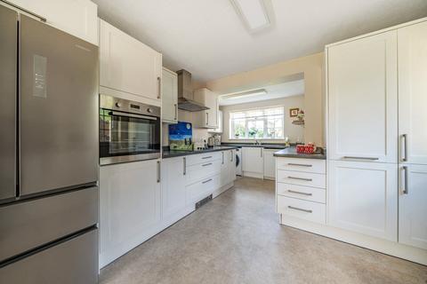 4 bedroom detached house for sale, Overford Drive, Cranleigh, GU6