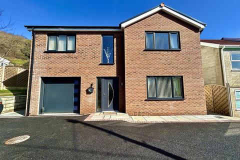 4 bedroom detached house for sale, Stradey Hill, Llanelli