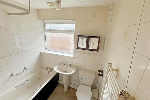 3 Coniston Avenue, Grimsby, DN33 3EE