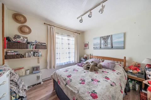 29 Community Road, Greenford, UB6 8XF