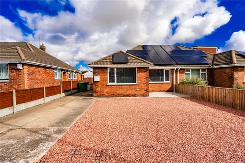 3 bedroom bungalow for sale, Kensington Place, Grimsby, Lincolnshire, DN33