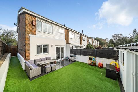 3 bedroom end of terrace house for sale, Canbury Mews, Sydenham