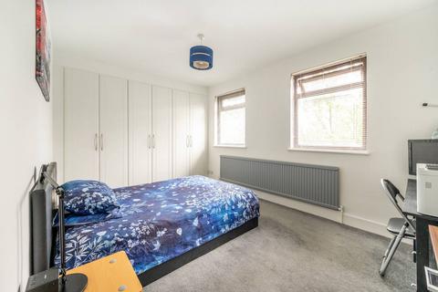 2 bedroom end of terrace house for sale, Stokes Road, Upton Park, London, E6