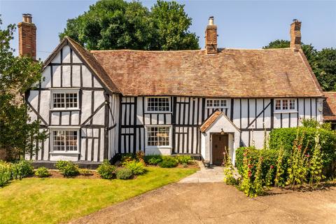 4 bedroom detached house to rent, High Street, Roxton, Bedfordshire, MK44