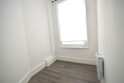 Studio for sale, Horn Lane, Acton