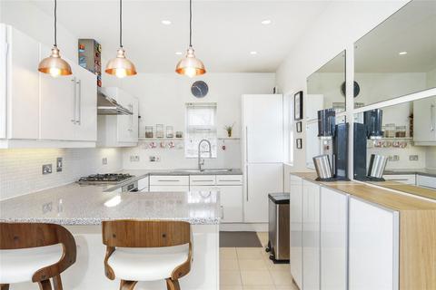 3 bedroom detached house for sale, Ermine Road, Ladywell