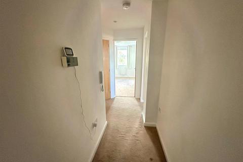 1 bedroom flat for sale, While Road, Sutton Coldfield, Birmingham