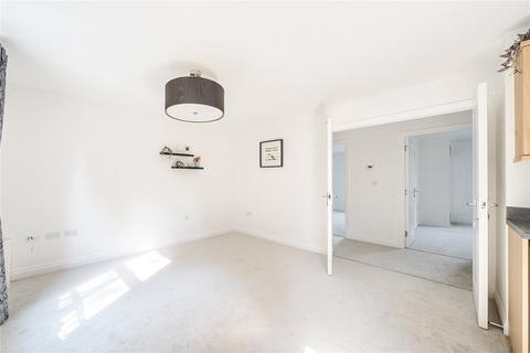 2 bedroom apartment for sale, Winton Close, Winchester, Hampshire, SO22