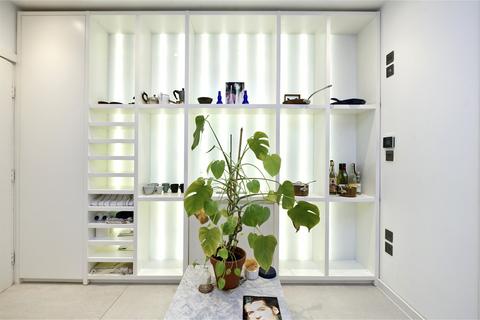 20 Radley Mews, London, W8 6JP