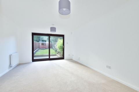 2 bedroom terraced house for sale, Maple Leaf Close, Abbots Langley, WD5