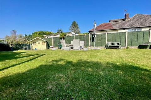 4 bedroom detached house for sale, Back Lane, Sturminster Marshall, Wimborne