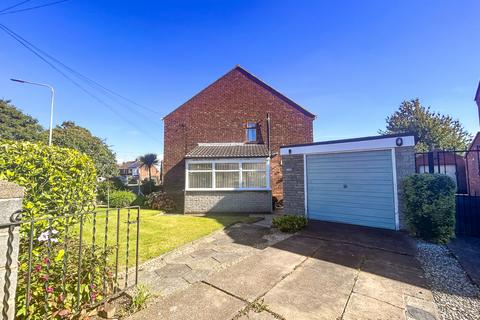 3 bedroom semi-detached house for sale, Bottesford Lane , DN16