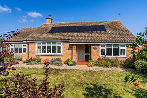 2 bedroom detached bungalow for sale, High Street, Rampton, CB24