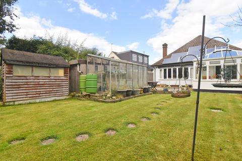 3 bedroom detached house for sale, Stoke Road, Walton-on-Thames, KT12