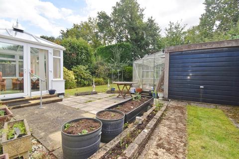 3 bedroom detached house for sale, Stoke Road, Walton-on-Thames, KT12