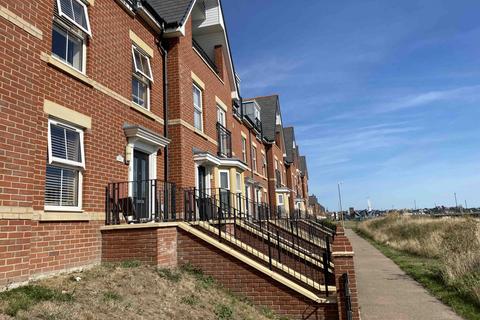 3 bedroom townhouse for sale, Marine Parade Walk, Felixstowe, IP11