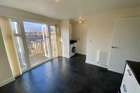 3 bedroom townhouse for sale, Marine Parade Walk, Felixstowe, IP11