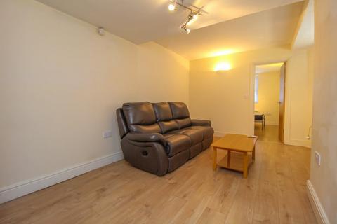 1 bedroom flat to rent, Newport, Gwent NP20