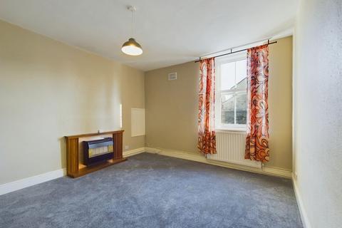 2 bedroom flat to rent, Commercial Yard, Settle, BD24