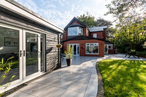 3 bedroom detached house for sale, Leach Lane, Sutton Leach, WA9