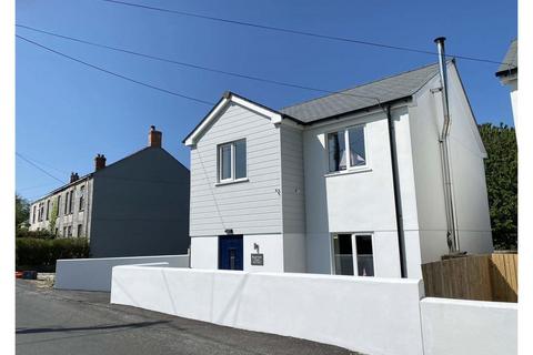 3 bedroom detached house for sale, Bugle, St. Austell