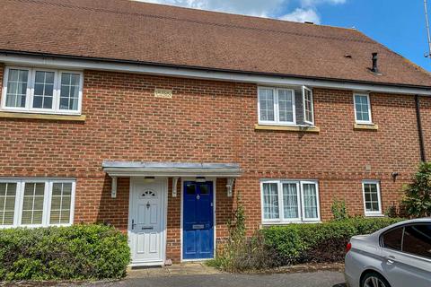 2 bedroom maisonette to rent, Windsor Drive, Wallingford OX10