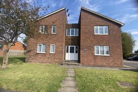 1 bedroom property to rent, Sycamore Road, Barlby, Selby