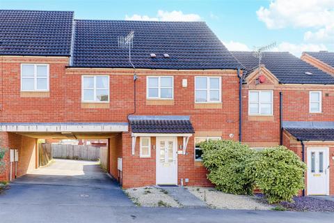 4 bedroom terraced house for sale, Murray Close, Nottingham NG5