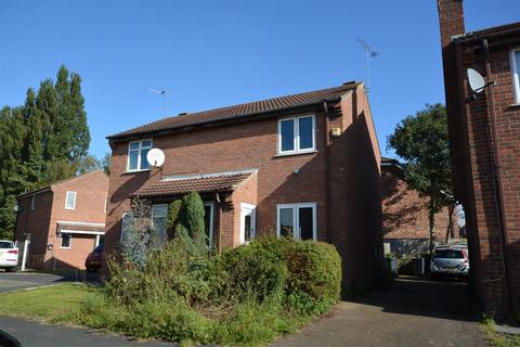 1 bedroom semi-detached house to rent, Coupland Road, Selby