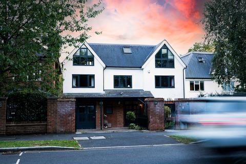 undefined, Cottenham Park Road, West Wimbledon, SW20 0DW