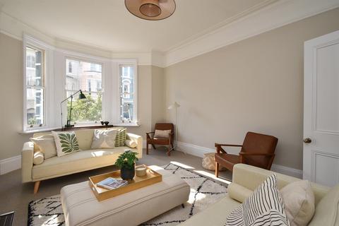 1 bedroom flat for sale, Carisbrooke Road, St Leonards-On-Sea