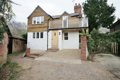 2 bedroom detached house to rent, Boars Hill, Boars Hill, Oxfordshire, OX1