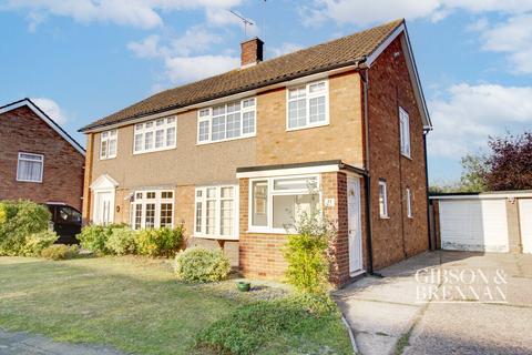 3 bedroom semi-detached house for sale, Hawksway, Basildon, SS16