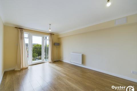 2 bedroom apartment to rent, Ribblesdale Avenue, Ripon Court, N11