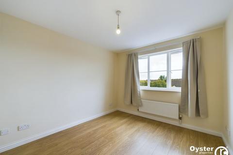 2 bedroom apartment to rent, Ribblesdale Avenue, Ripon Court, N11