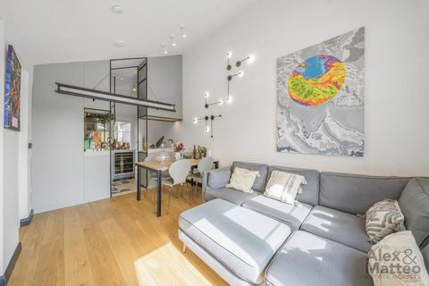 2 bedroom flat for sale, Finland Street, Rotherhithe, SE16