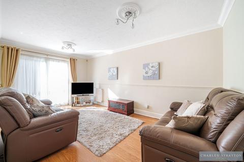 2 bedroom apartment for sale, Heathlands, Witham Road, Gidea Park