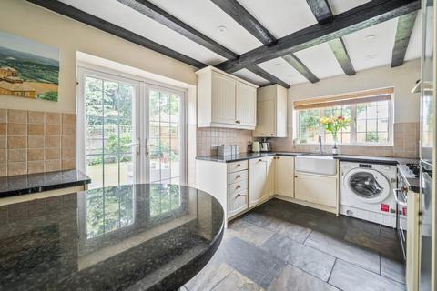 4 bedroom detached house for sale, Petworth Road, Godalming GU8