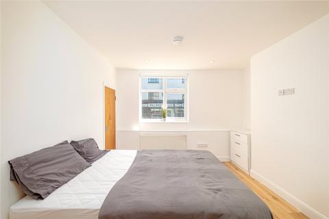 3 bedroom apartment to rent, The Parkway, Camden, London, NW1