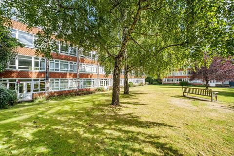 2 bedroom flat for sale, Kersfield Road, Putney