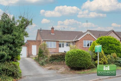 4 bedroom detached house for sale, Holmewood Close, Kenilworth