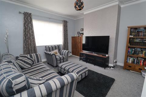 3 bedroom semi-detached house for sale, Central Avenue, Worksop S80