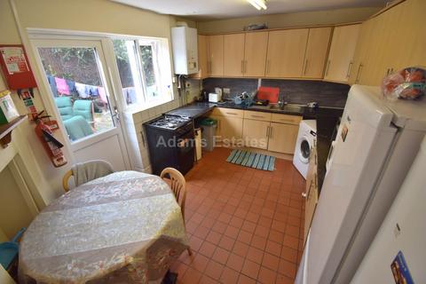 1 bedroom in a house share to rent, St Peters Road, Reading