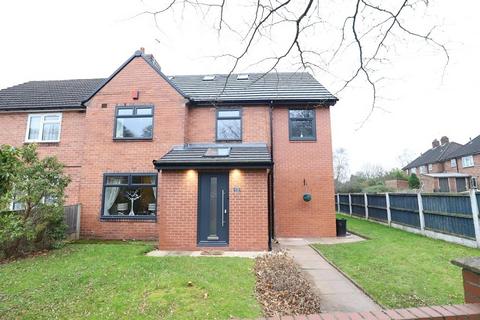 1 bedroom in a house share to rent, Underwood Road, Newcastle-under-Lyme, ST5