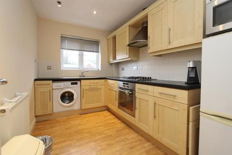 2 bedroom flat to rent, Boste Crescent, Durham