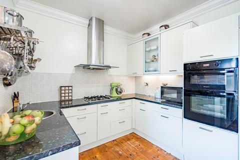 2 bedroom flat for sale, Langside Road, Flat 3/1, Queens Park, Glasgow, G42 8XR