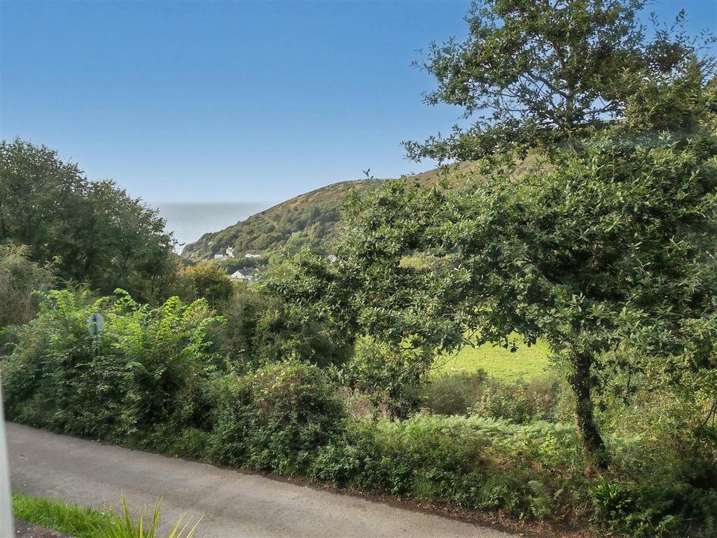 Sea views to front