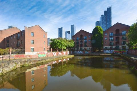 2 bedroom flat for sale, Rochdale House, Slate Wharf, Castlefield, Manchester, M15