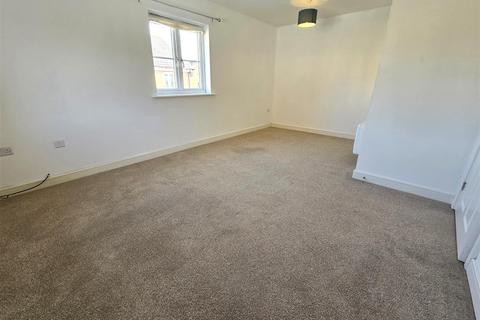35 Barley Leaze, Allington, Chippenham, SN14 6GW