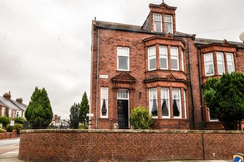 7 bedroom end of terrace house for sale, The Westlands, Barnes